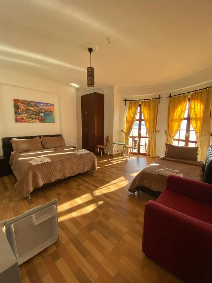 Hotel Castle Of Monte Cristo With Pool-Ilio