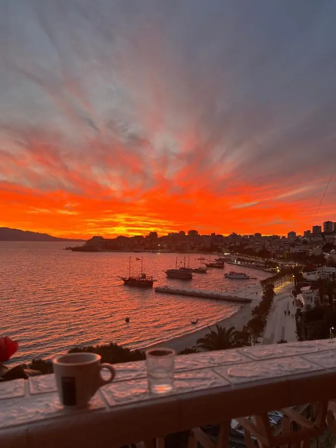 Castle Of Monte Cristo With Pool-Ilio Hotel Saranda