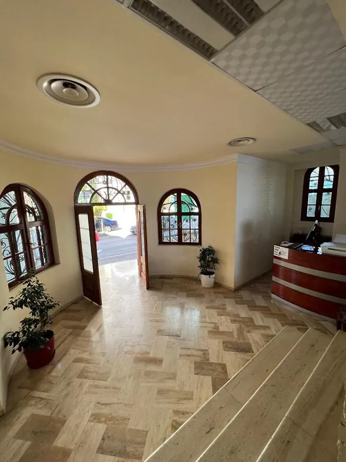 **** Hotel Castle Of Monte Cristo With Pool-Ilio Albanie